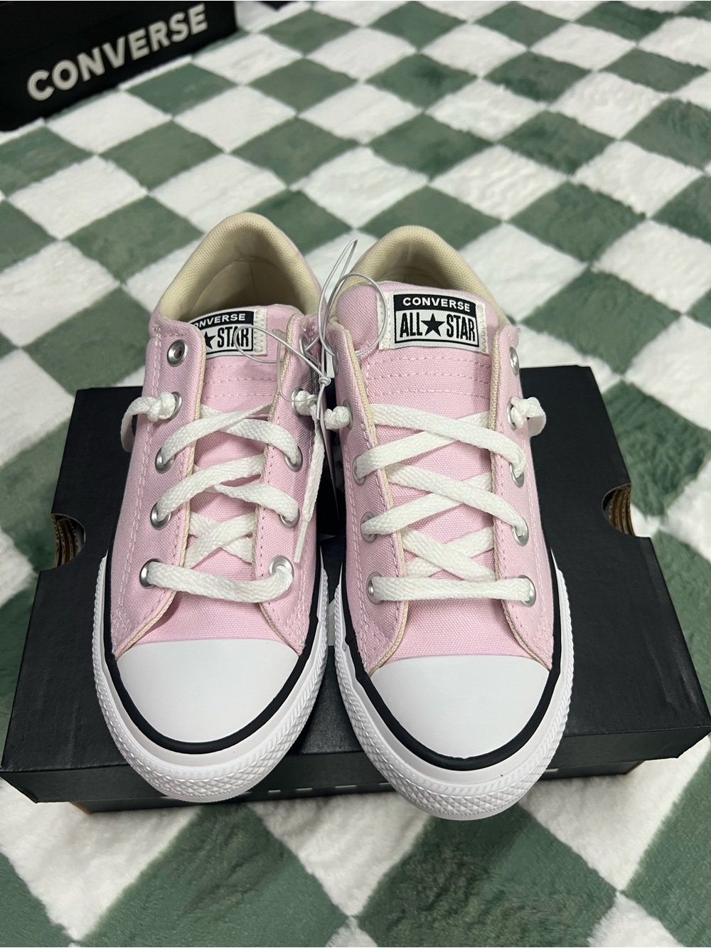 Converse Chuck Taylor All Star Unisex Kids Pink/White Low Top US 3 A19772F